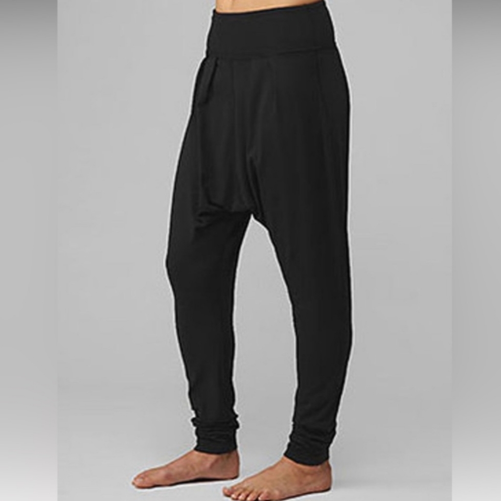 Lululemon Athletica Black Relaxed Fit Pants